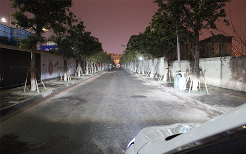 車(chē)燈天一車(chē)燈歐司朗氙氣燈透鏡遠(yuǎn)光效果實(shí)拍