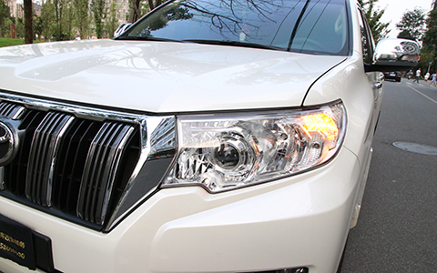 成都天一車燈普拉多車燈改裝