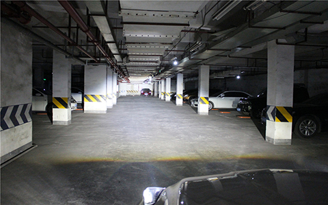 成都天一車(chē)燈LED雙光透鏡遠(yuǎn)光實(shí)拍