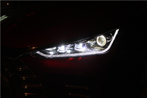 大燈改裝效果展示