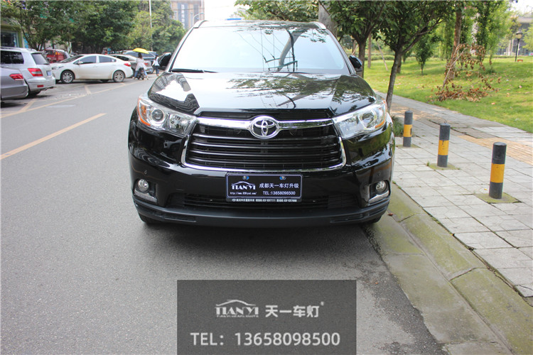 成都天一車(chē)燈漢蘭達(dá)車(chē)燈改裝效果