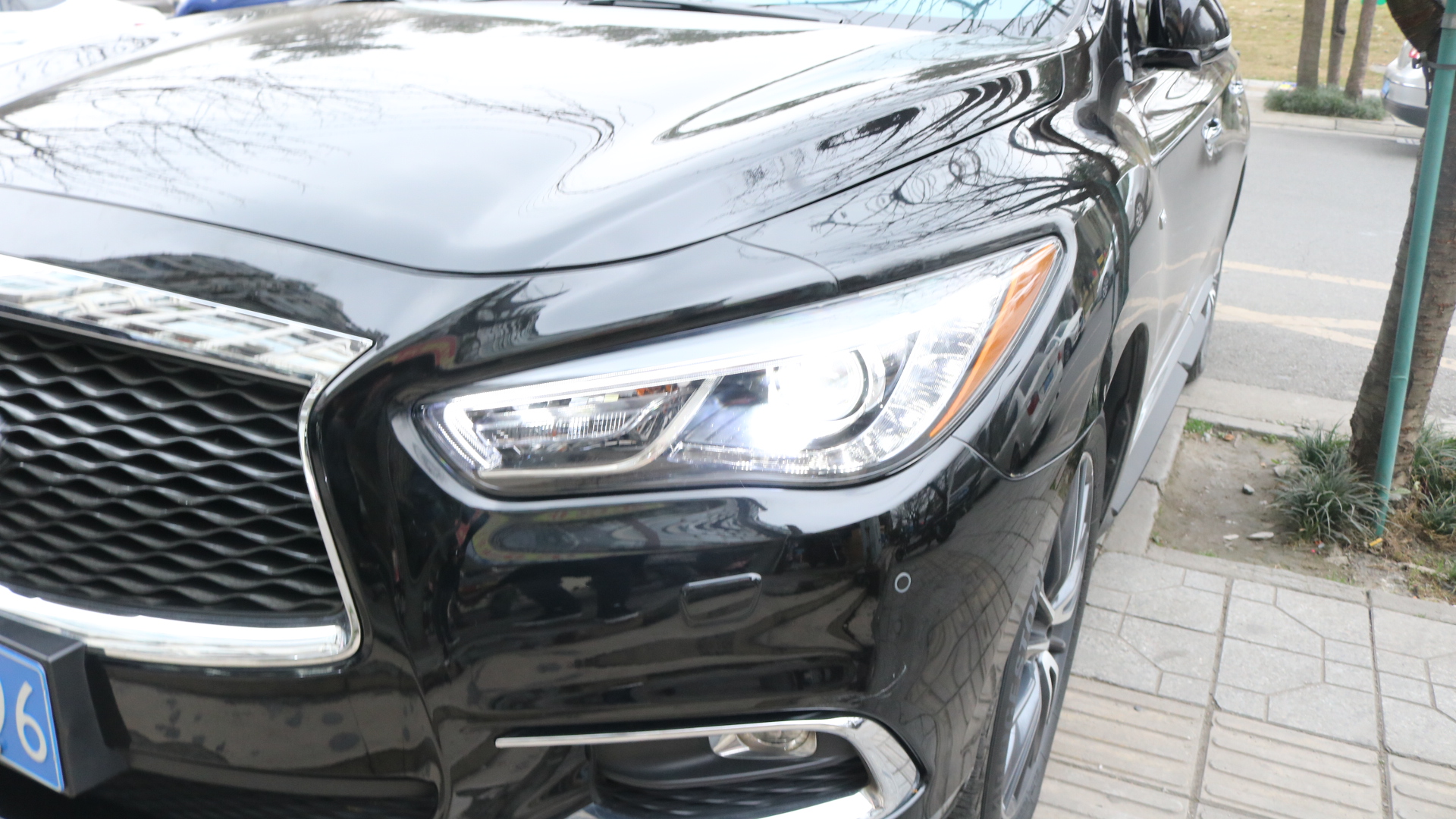 QX60車燈改裝米石激光大燈效果展示-天一車燈