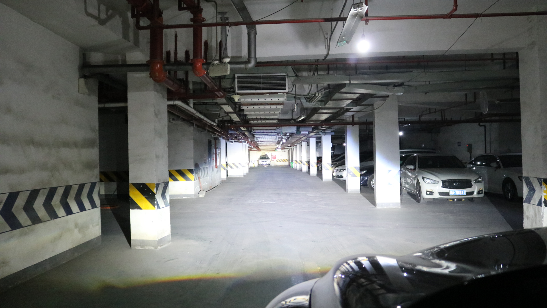 QX60升級激光大燈后遠近光效果實拍